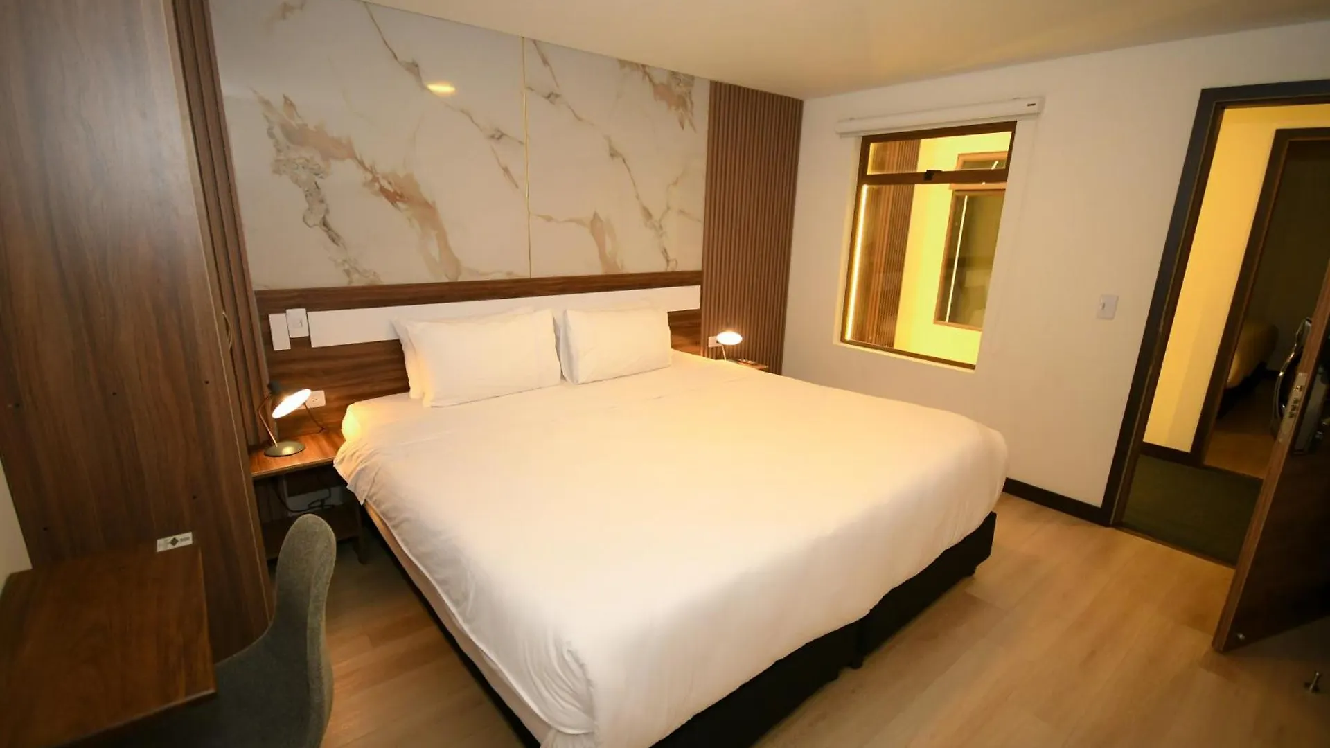 Hotel American Visa Boutique Bogotá 3*,